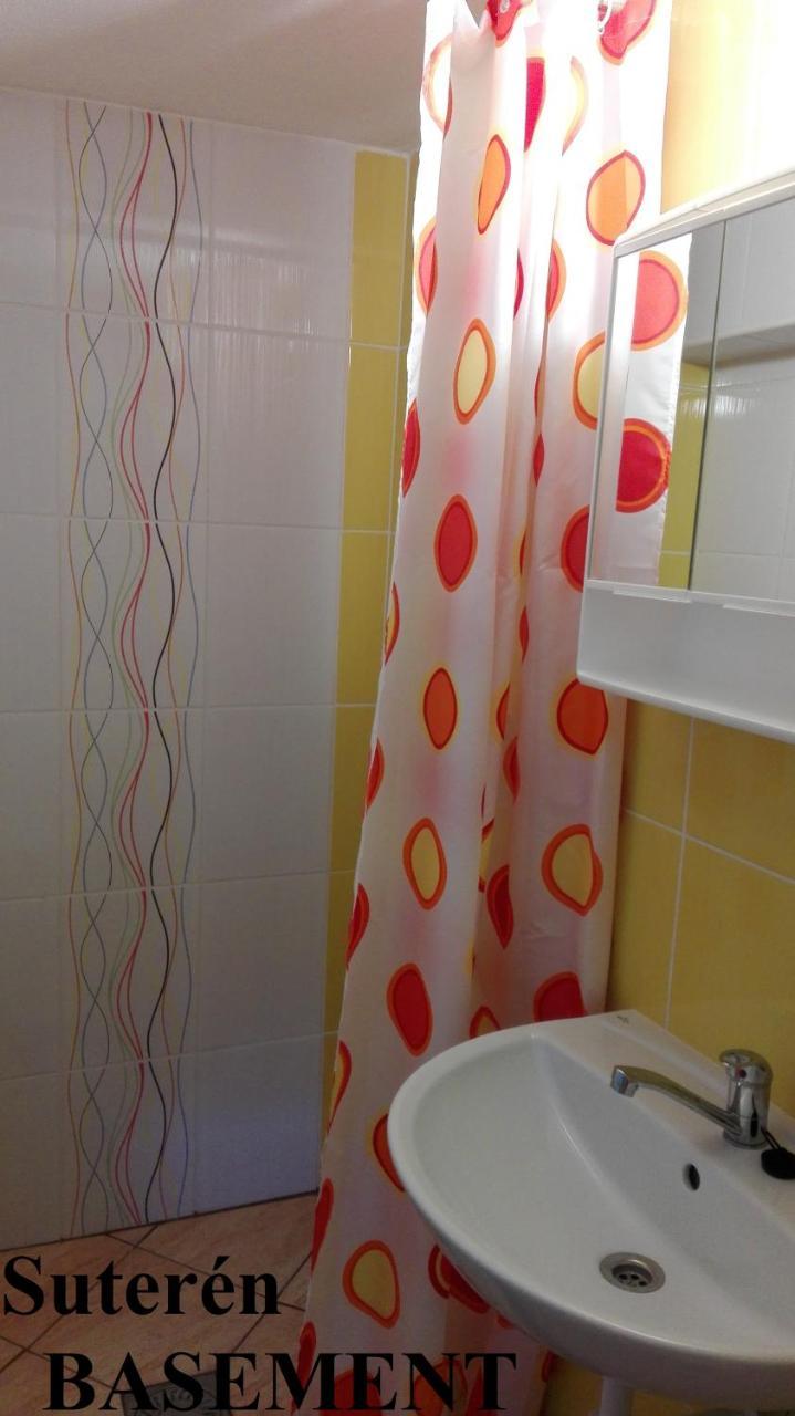Apartmanovy Dom Grand Štúrovo エクステリア 写真
